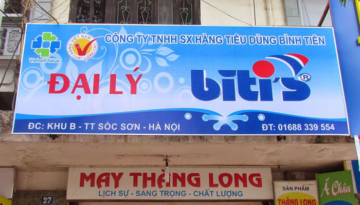 Bien Quang Cao Cho Dai Ly Cua Hang Giay Bitis